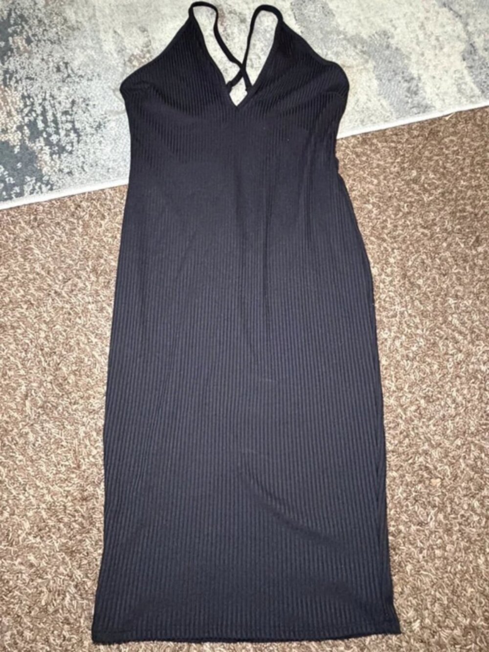 Women’s black midi dress size Large